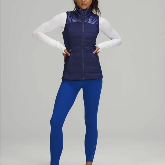 Lululemon Down For It All Vest Night Sea Sz.6 - Picture 4 of 11